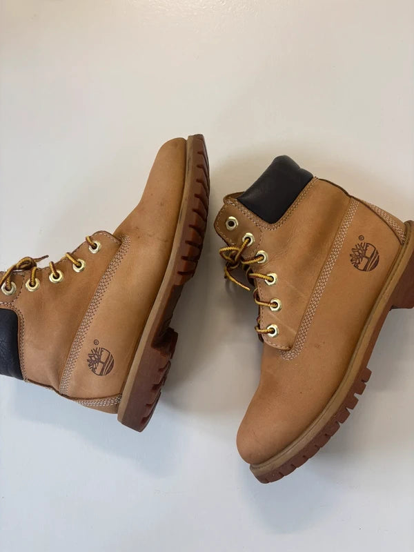 TIMBERLAND 6 INCH "PREMIUM BOOTS" 39 EU